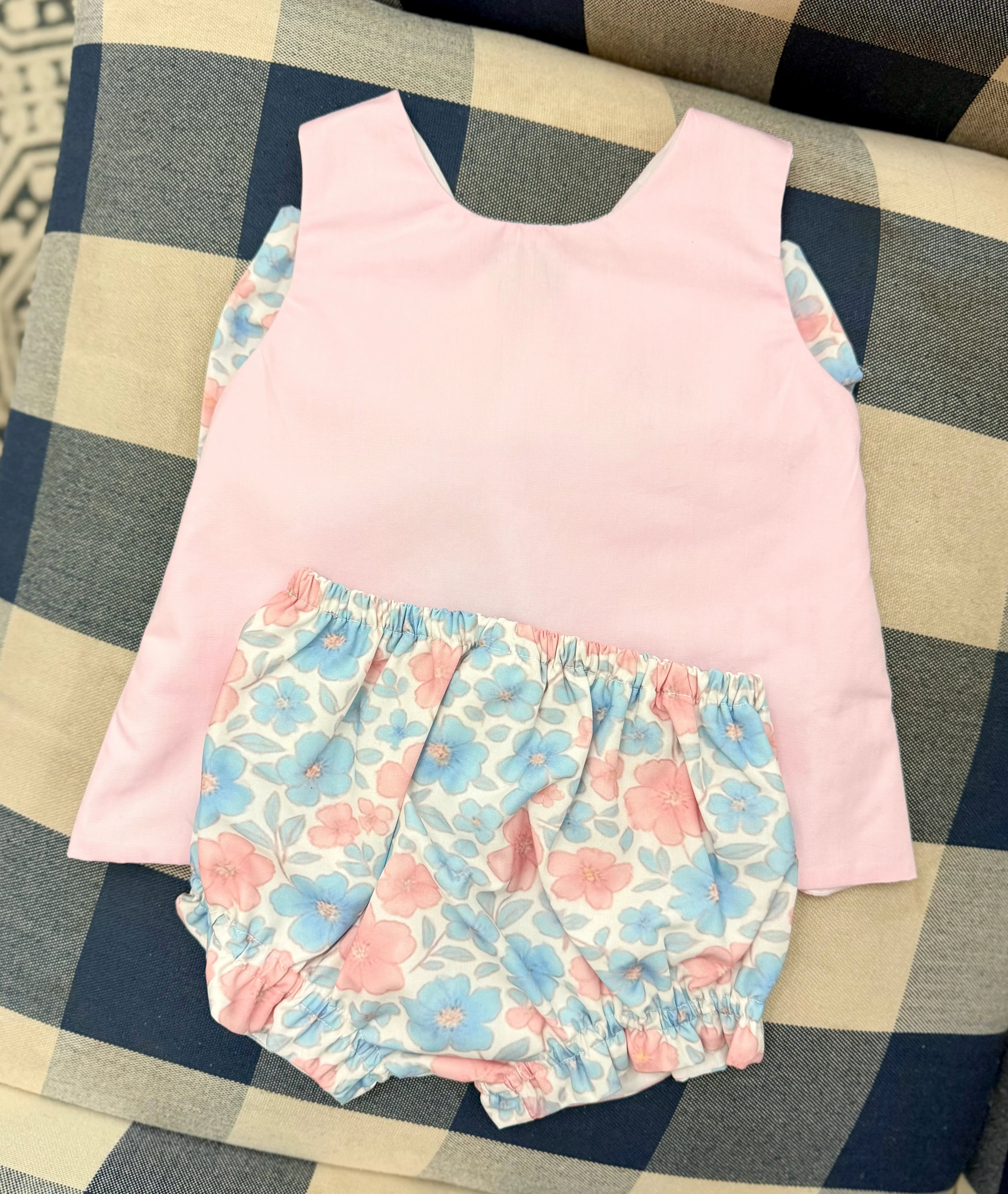 Girls Summer: Betsy Bow Back Diaper Sets