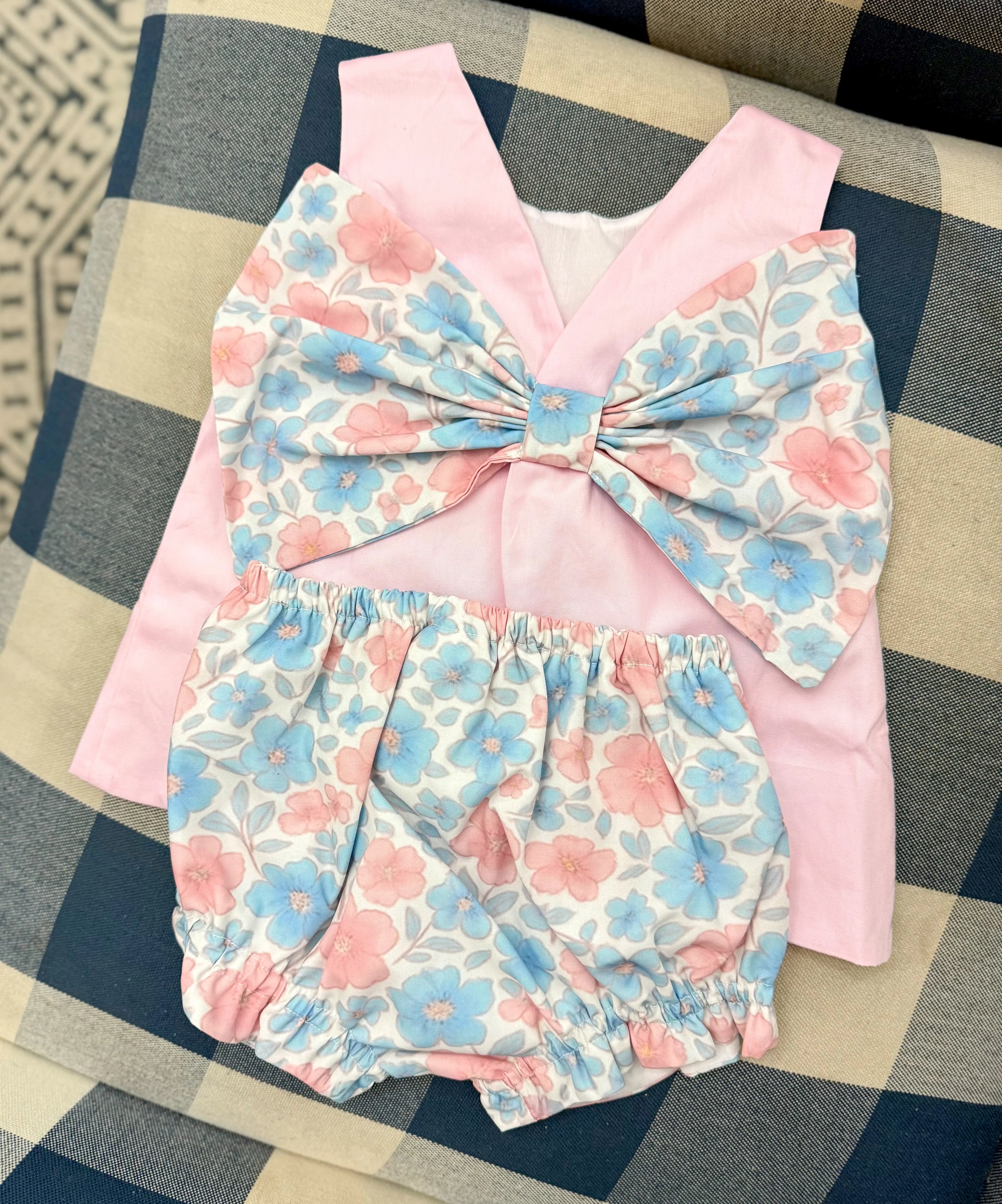 Girls Summer: Betsy Bow Back Diaper Sets
