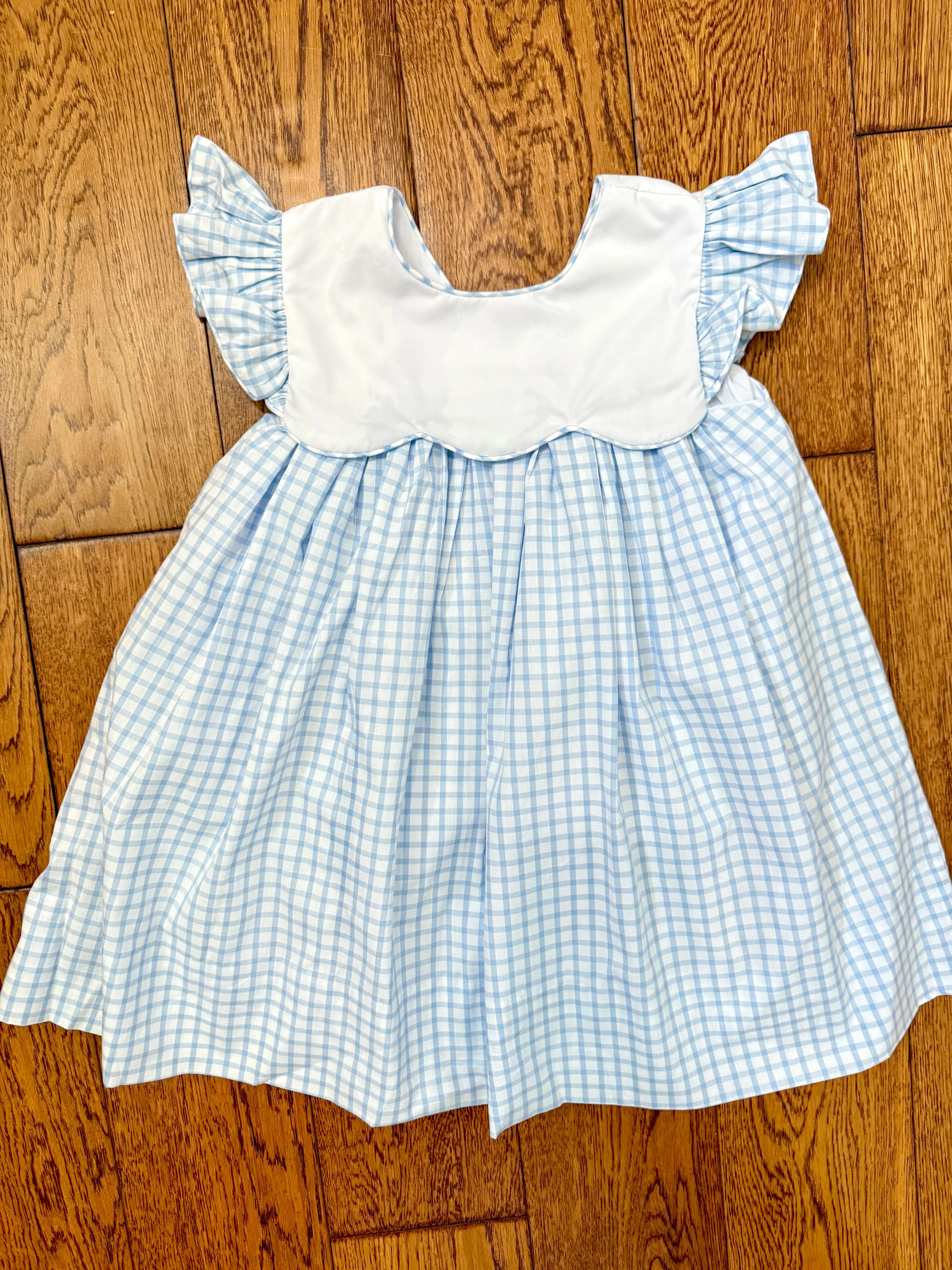 Girls Summer: Scout Scallop Dress and Bubble